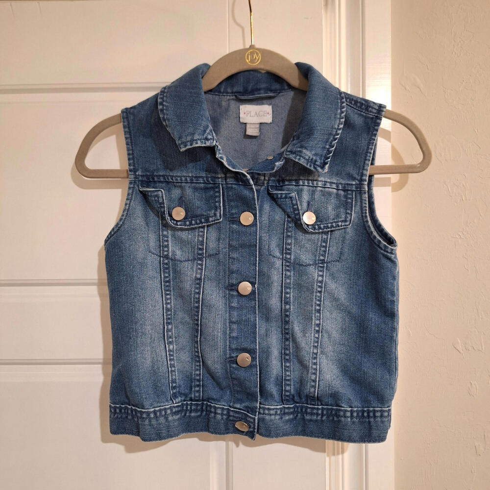 Children's Place Girls 10/12 Denim Vest Medium Wash Heart Buttons Coquette Y2K